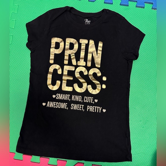 Girls TShirts - Picture 1 of 2